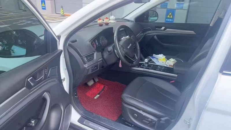 淮南18年哈弗H67