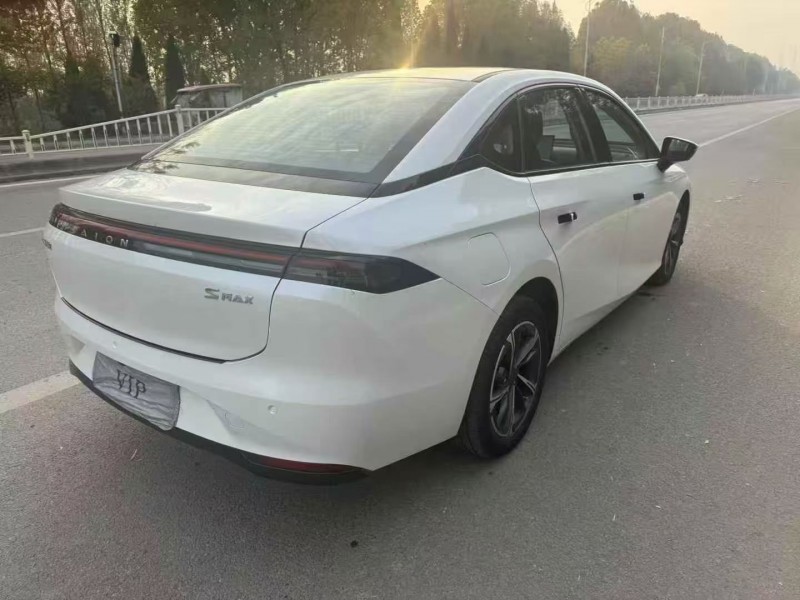 枣庄24年传祺埃安S8