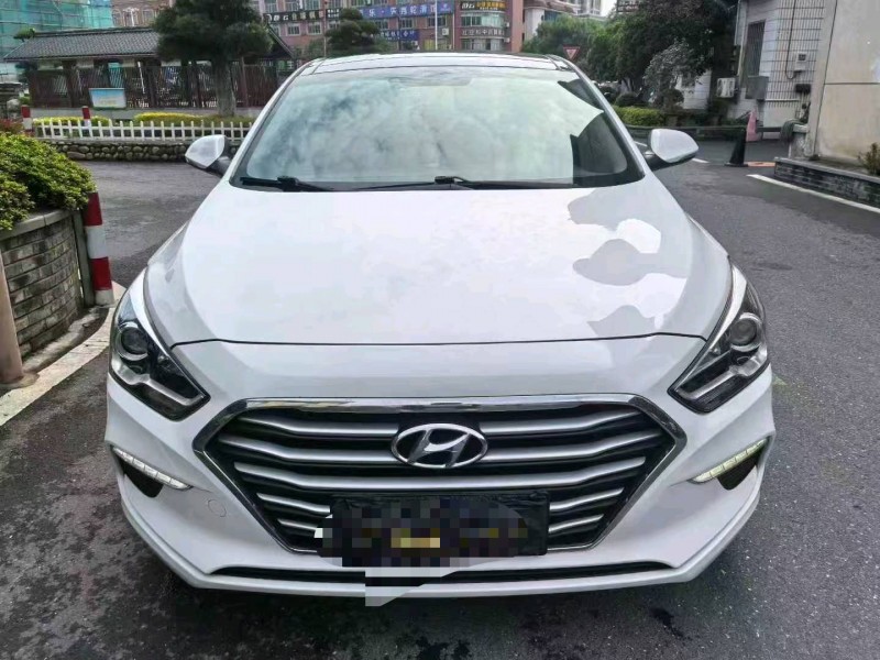 台州21年现代名图1