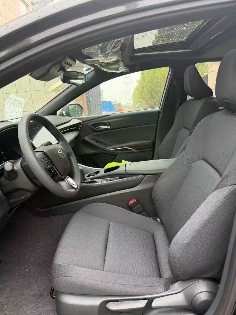 东营25年丰田亚洲龙6