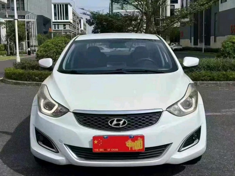 广州16年现代朗动1