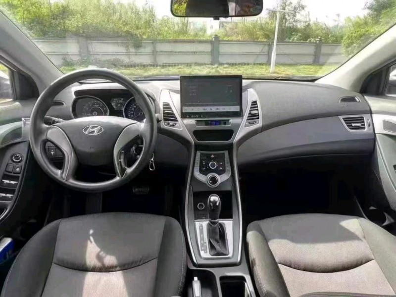 广州16年现代朗动7