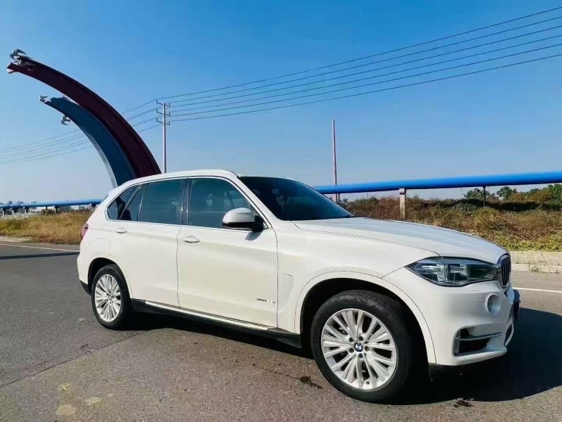 东营17年宝马X53