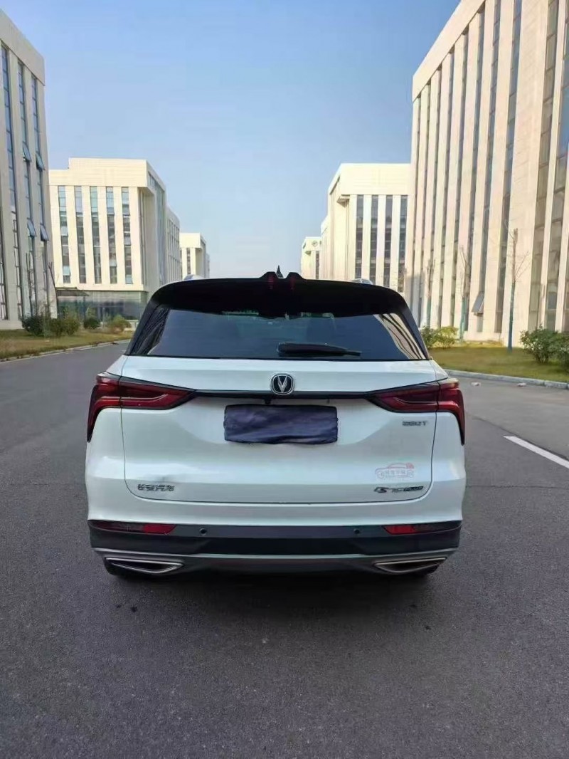 东营22年长安汽车CS758