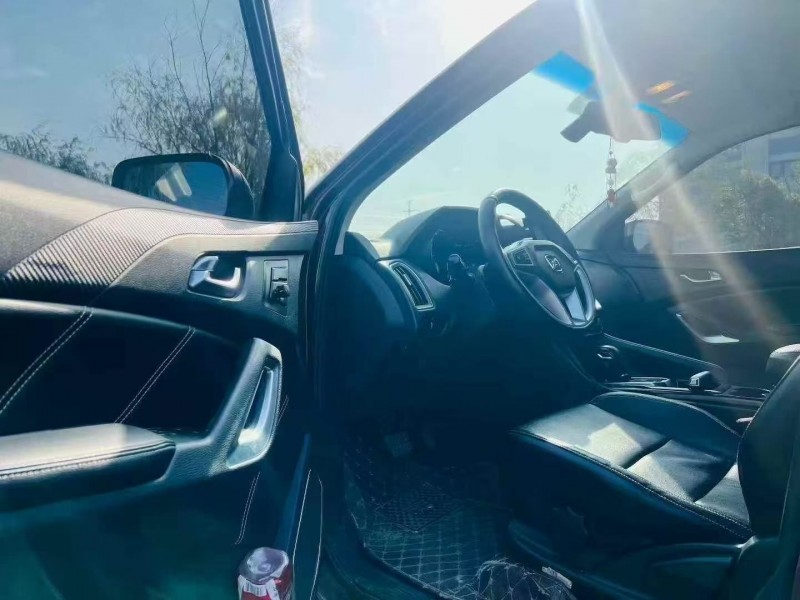 东营16年江铃驭胜9