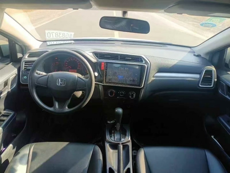 济宁17年本田竞瑞6