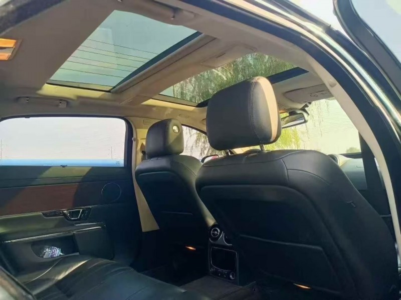 青岛14年捷豹XJL5