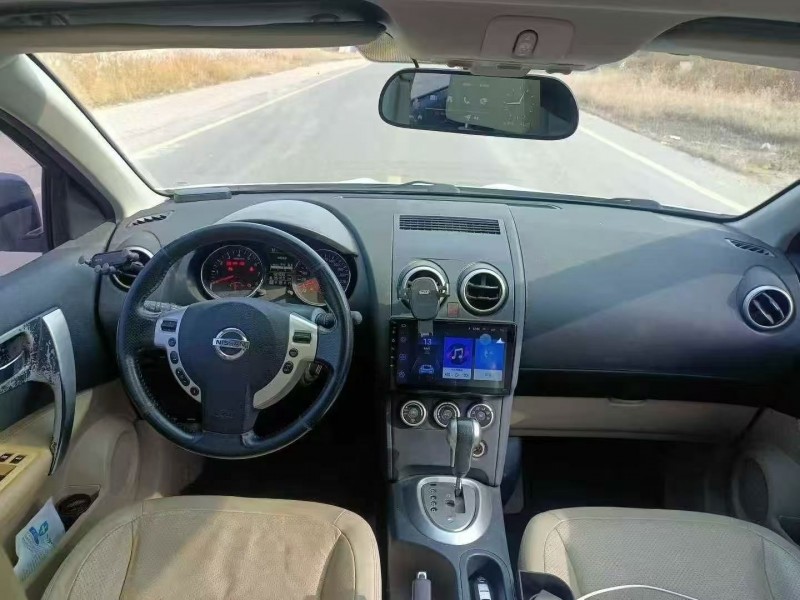 青岛13年日产逍客6