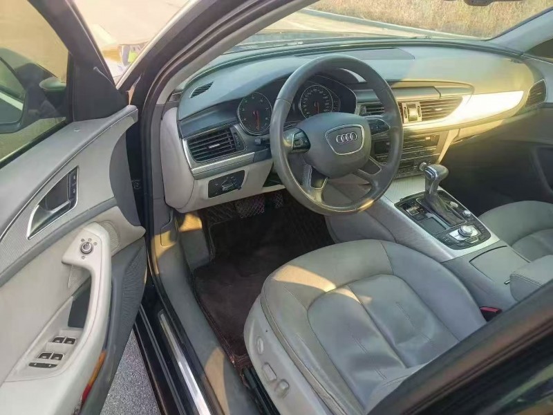 青岛12年奥迪A6L5