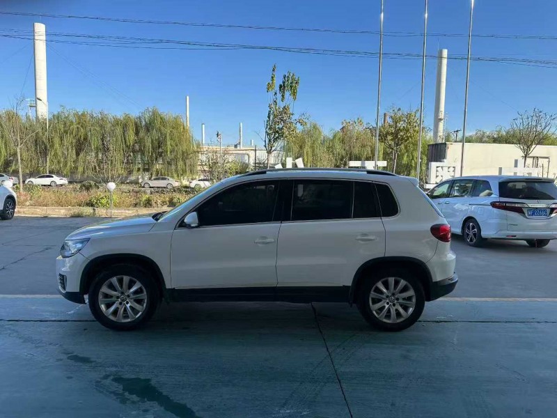 保定15年大众途观7