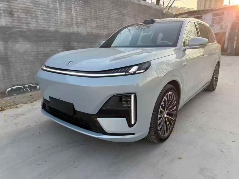 邯郸25年长安汽车深蓝2