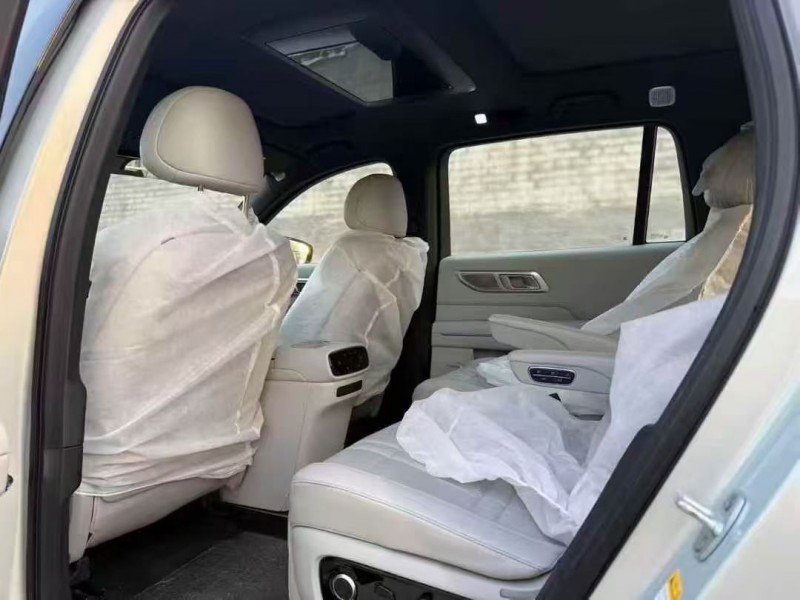 邯郸25年长安汽车深蓝8