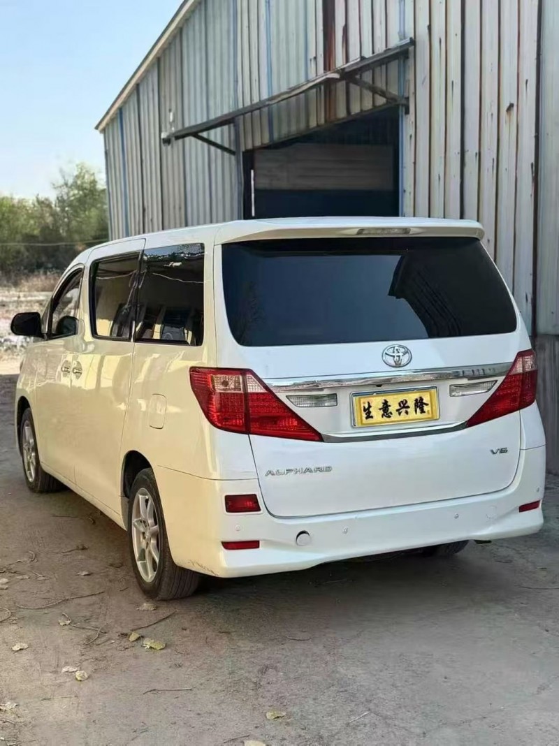 菏泽15年丰田埃尔法5