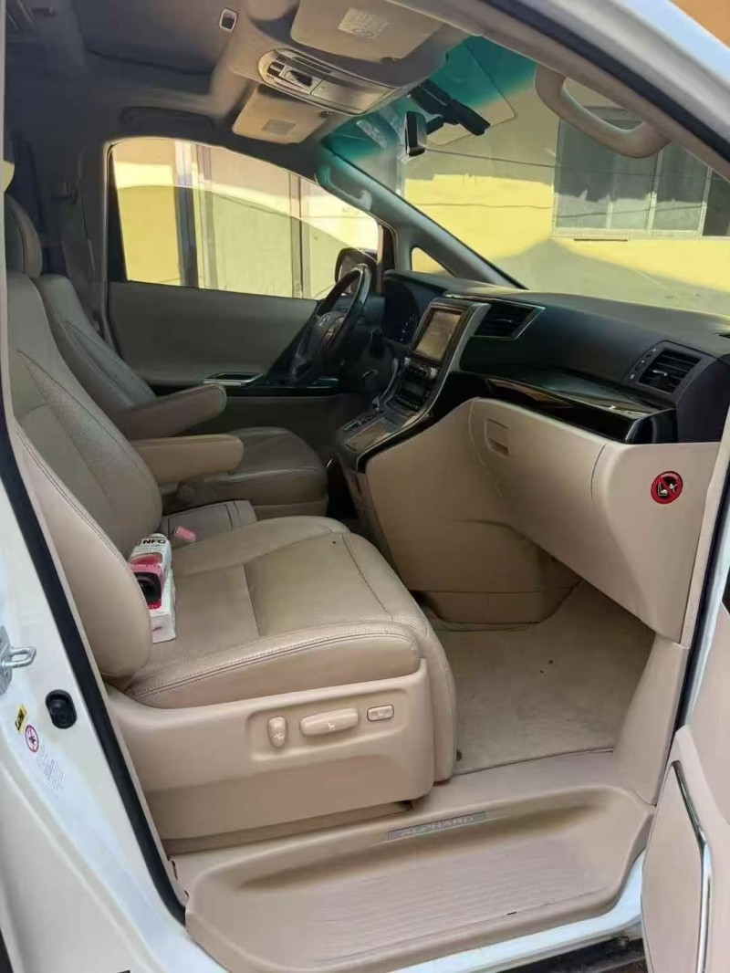 菏泽15年丰田埃尔法6