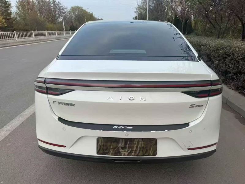 枣庄22年传祺埃安S7