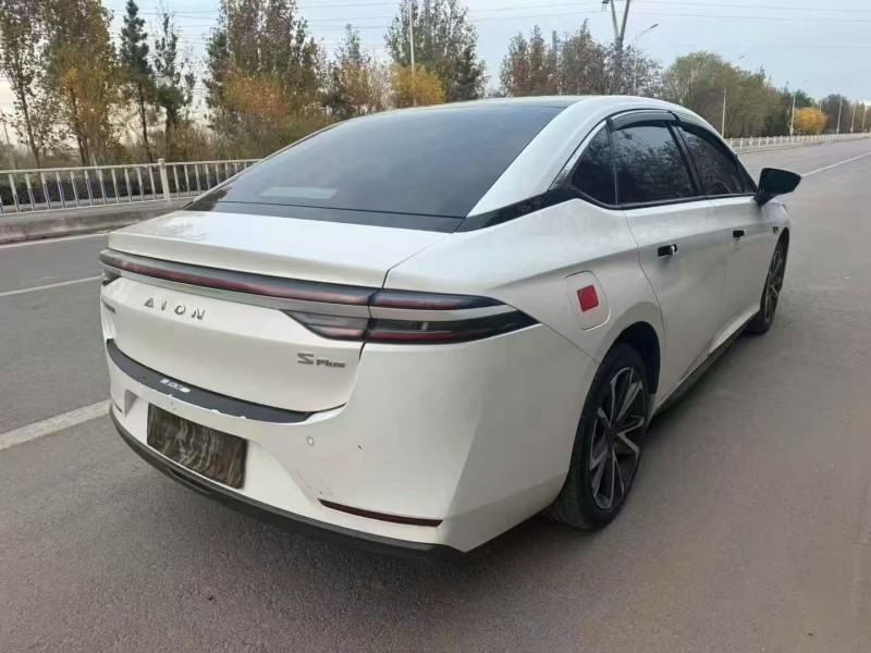 枣庄22年传祺埃安S8