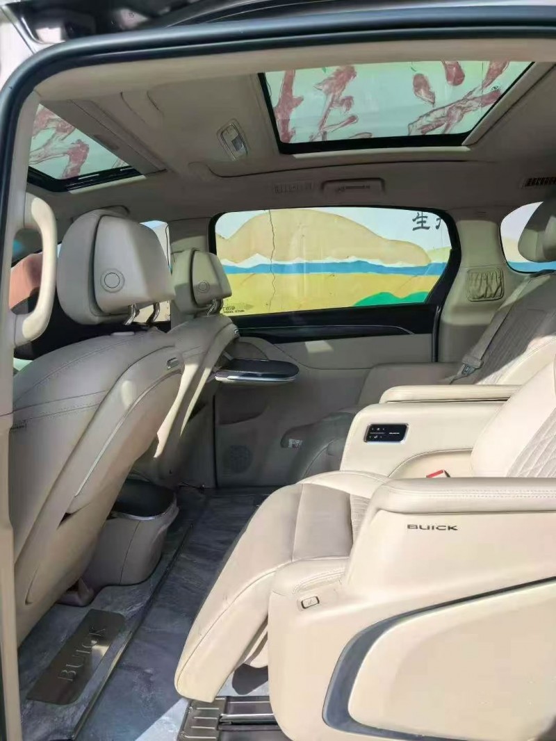 济南22年别克GL84