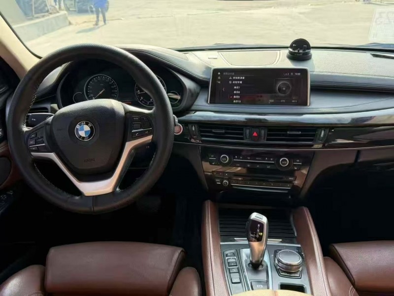 淄博19年宝马X66