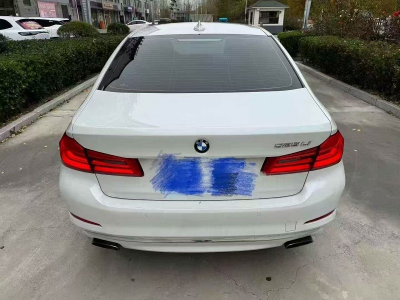 潍坊19年宝马5系9