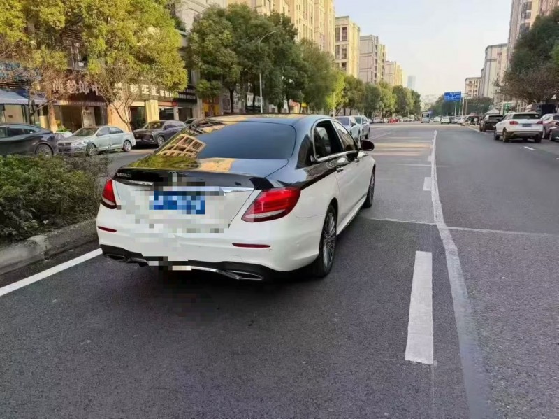 重庆18年奔驰E7