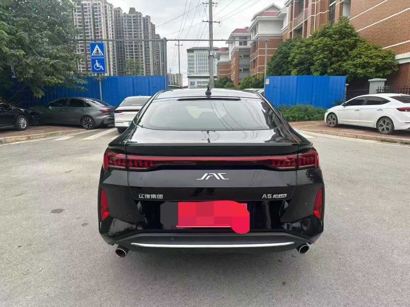 南宁24年江淮A59