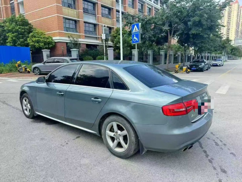 南宁16年奥迪A4L8