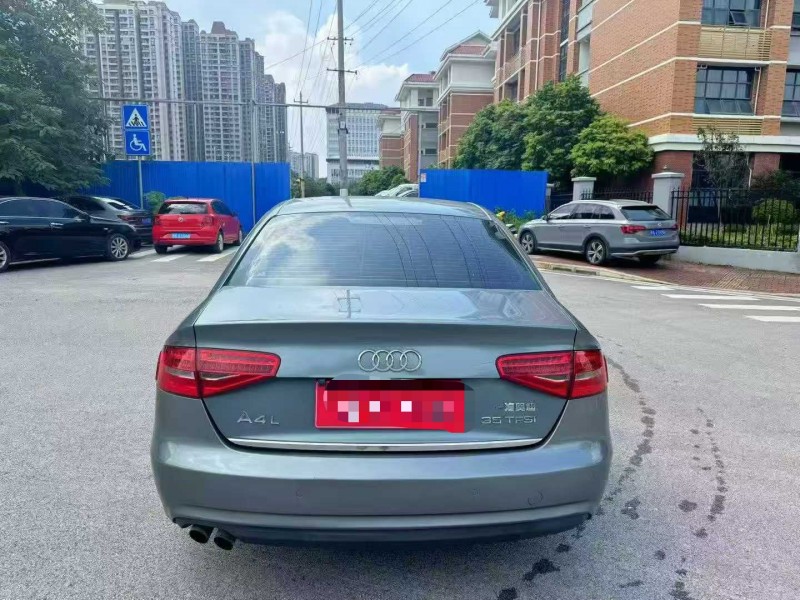 南宁16年奥迪A4L9