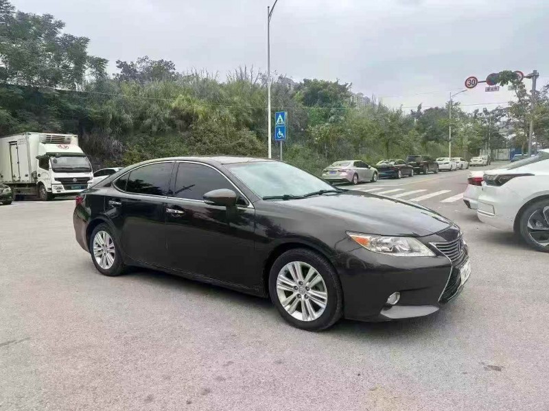 南宁15年雷克萨斯ES3