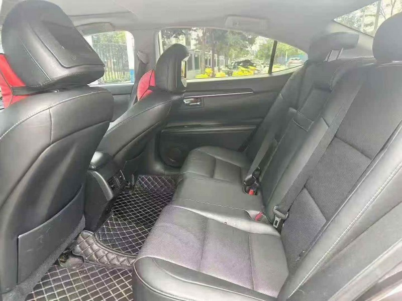 南宁15年雷克萨斯ES6