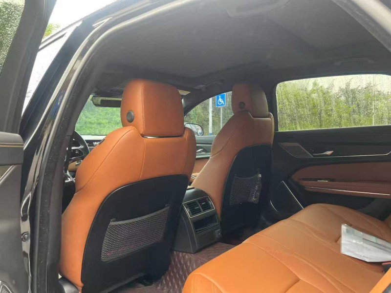 南宁23年捷豹XFL6