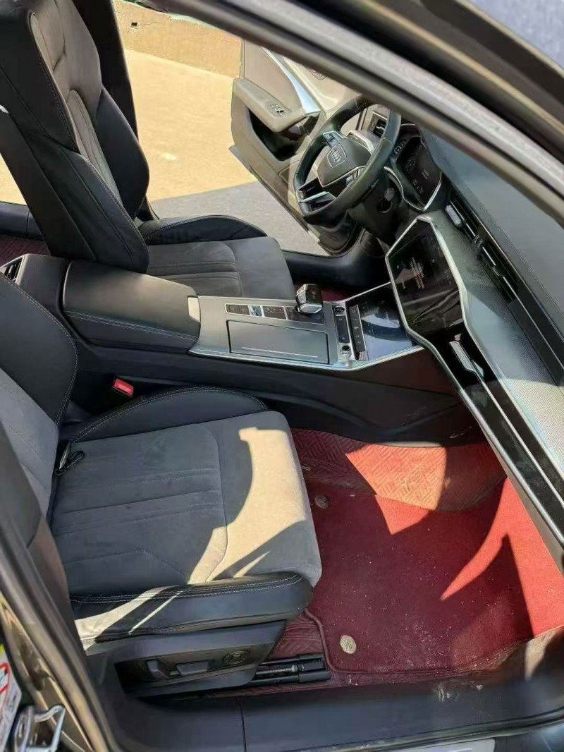 苏州21年奥迪A6L4