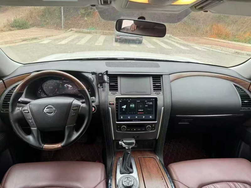 南宁20年日产途乐5