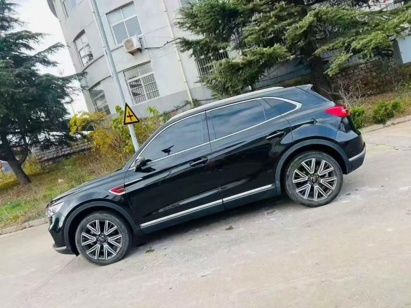 东营21年红旗HS56