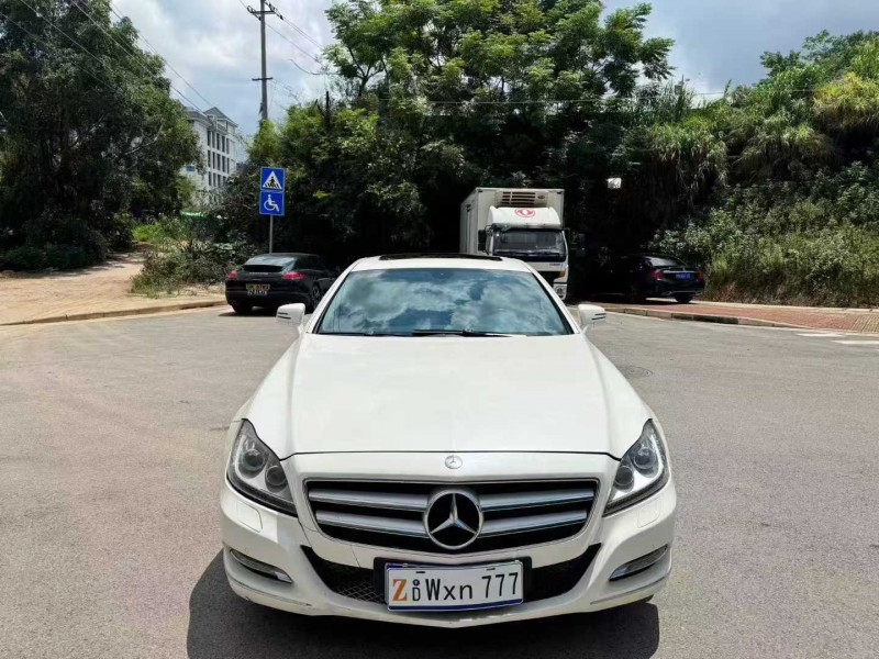 南宁13年奔驰CLS1