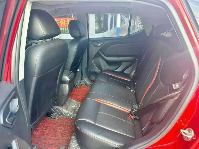 南宁17年东南汽车DX36