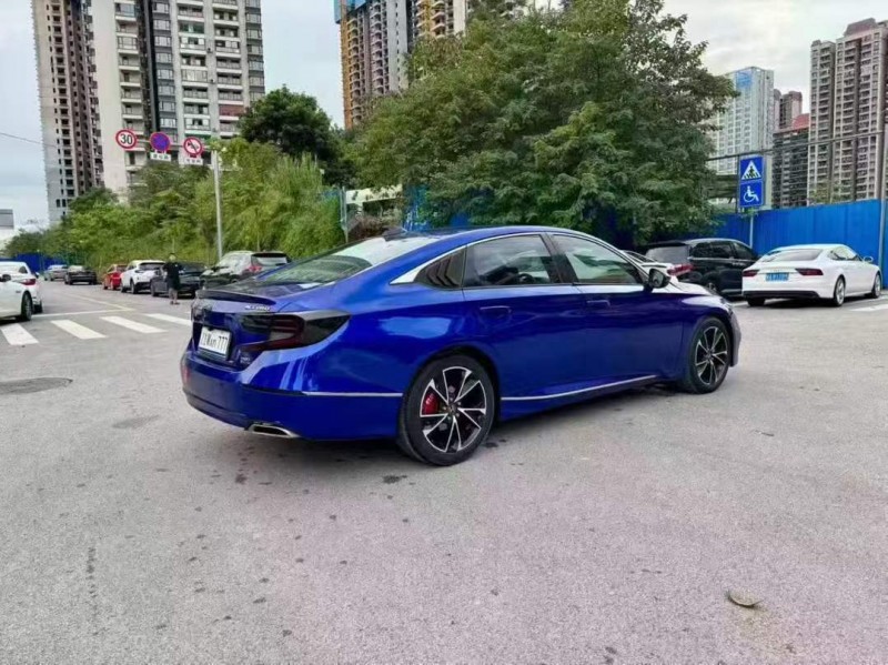 南宁18年本田雅阁7