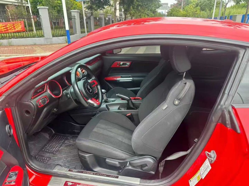 南宁19年福特野马4