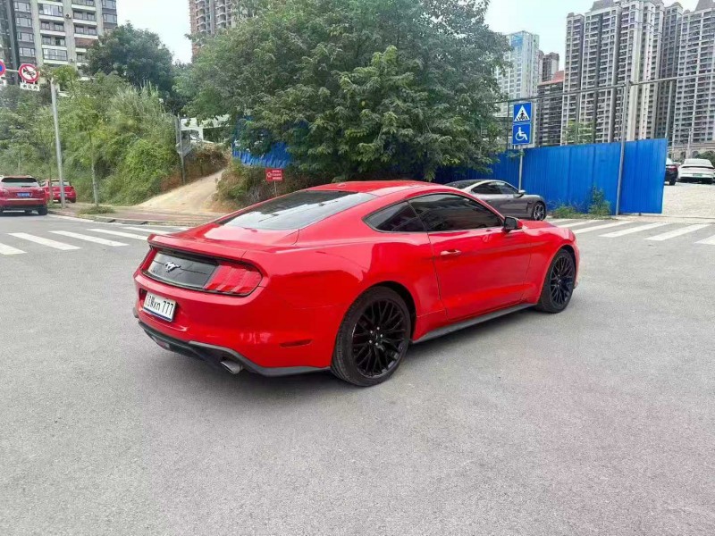 南宁19年福特野马7