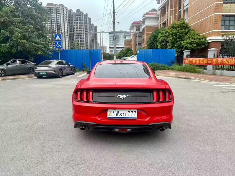 南宁19年福特野马9