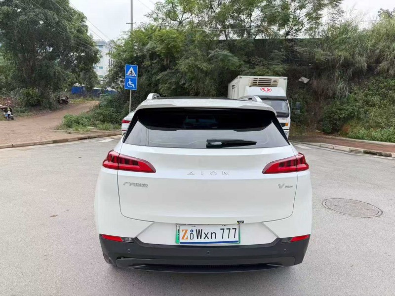 南宁23年传祺埃安V9