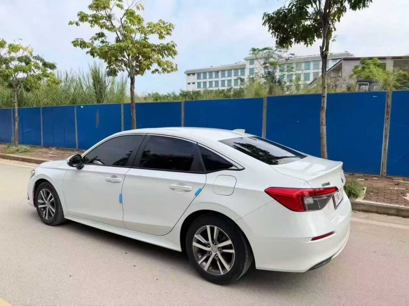 南宁22年本田思域8