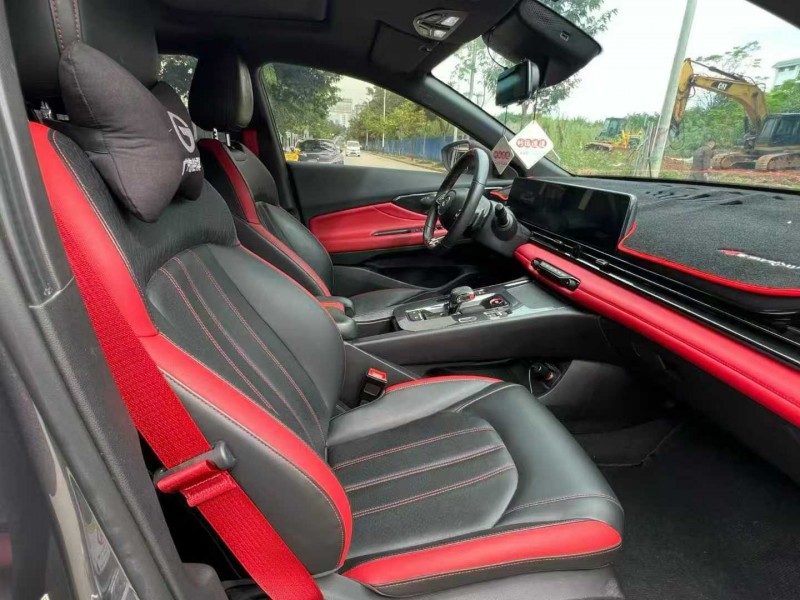 南宁22年传祺影豹4