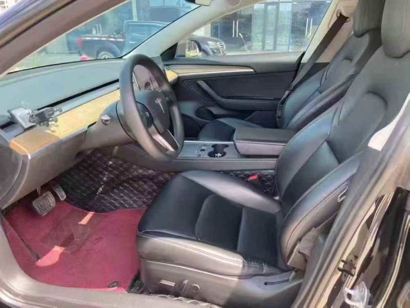 南宁22年特斯拉MODEL 34