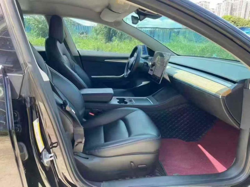 南宁22年特斯拉MODEL 36