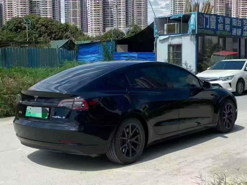 南宁22年特斯拉MODEL 38