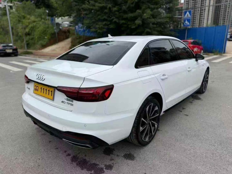 南宁23年奥迪A4L8