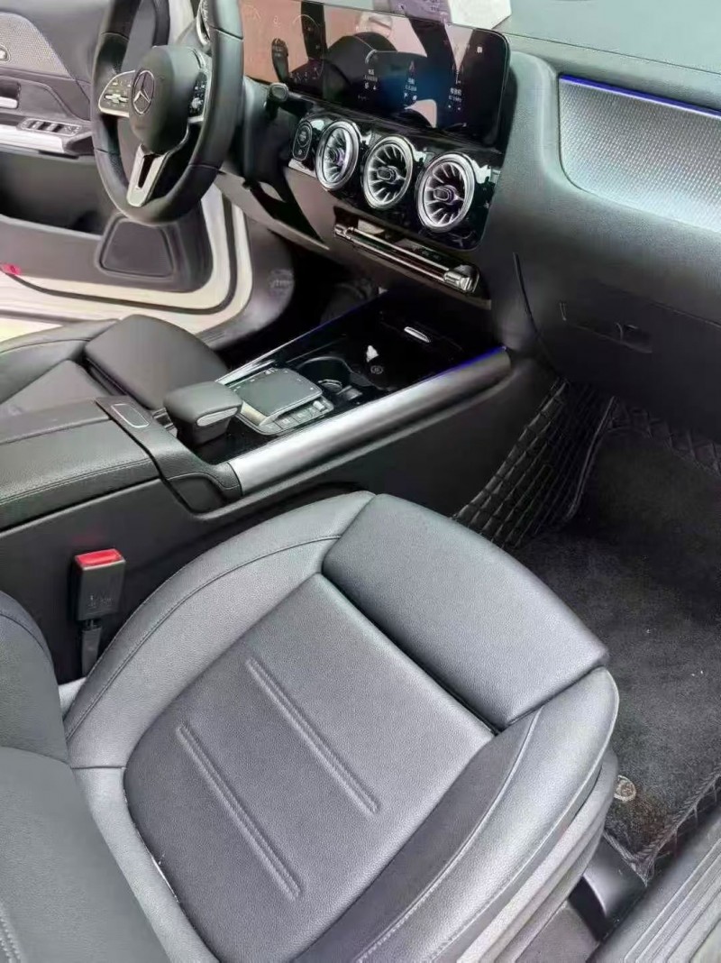 苏州24年奔驰GLA5