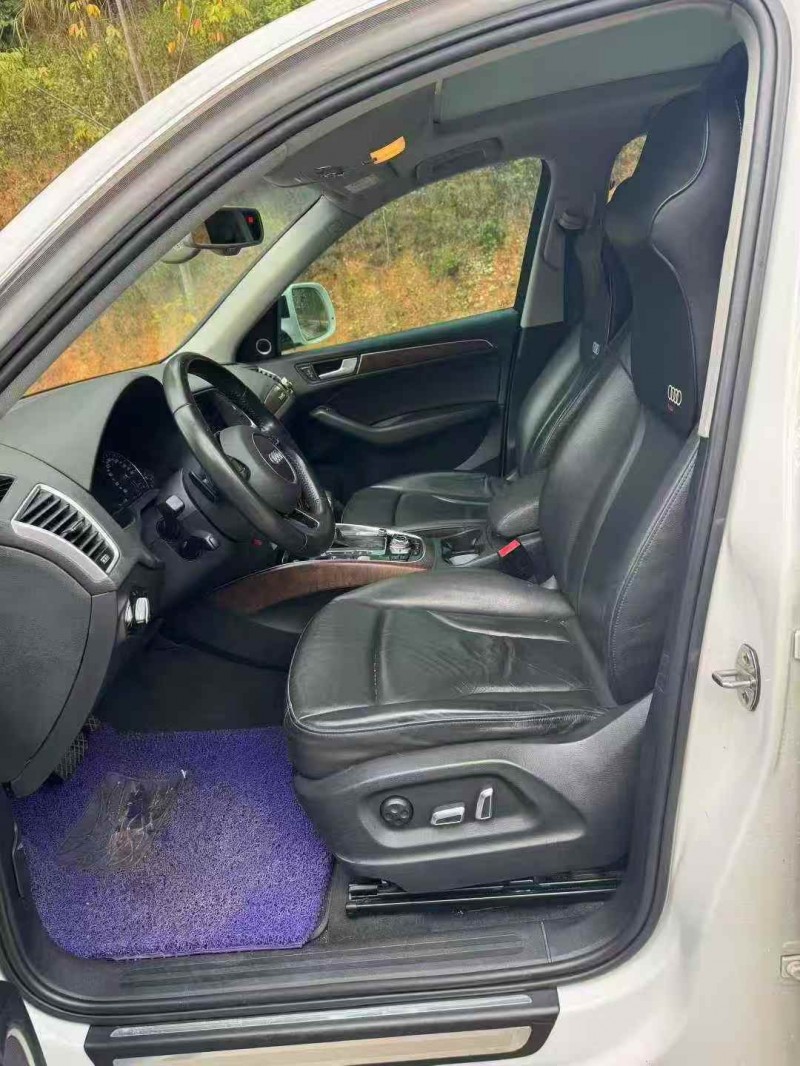 南宁18年奥迪Q54