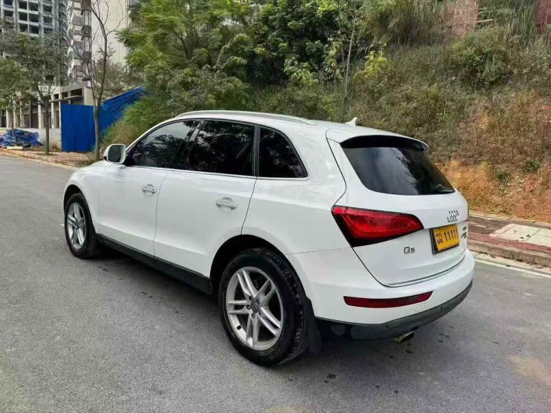 南宁18年奥迪Q58