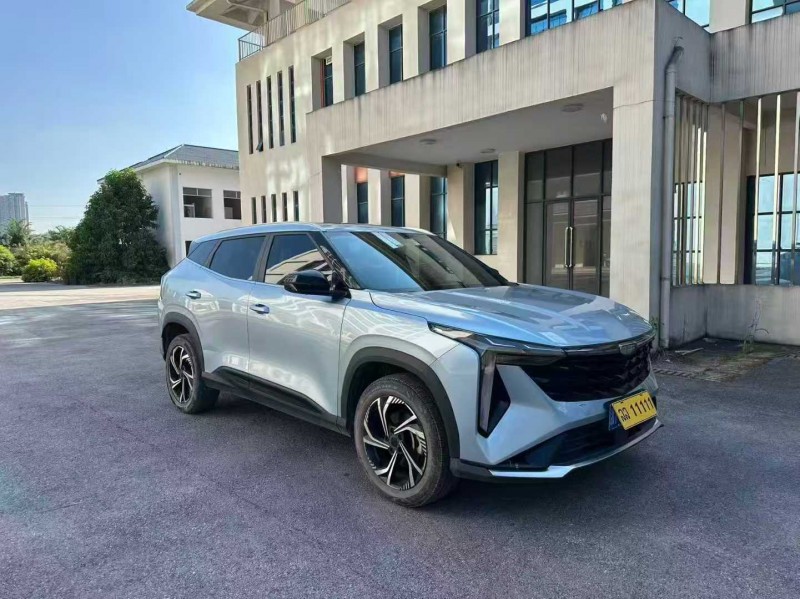 南宁23年吉利博越2